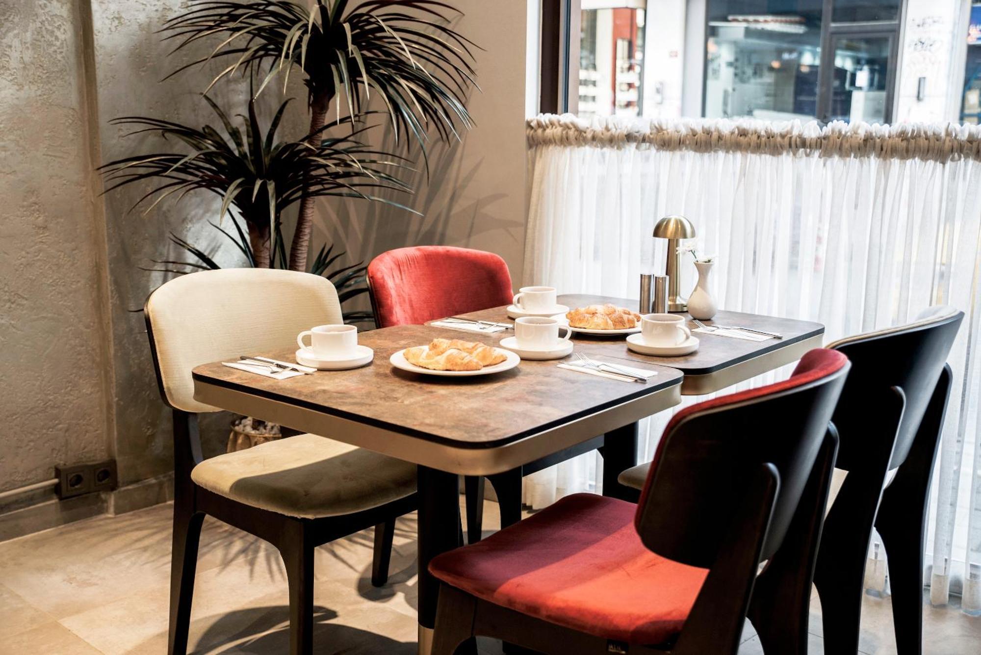 Smart And Simple Hotel Karakoy Istanbul Exterior photo
