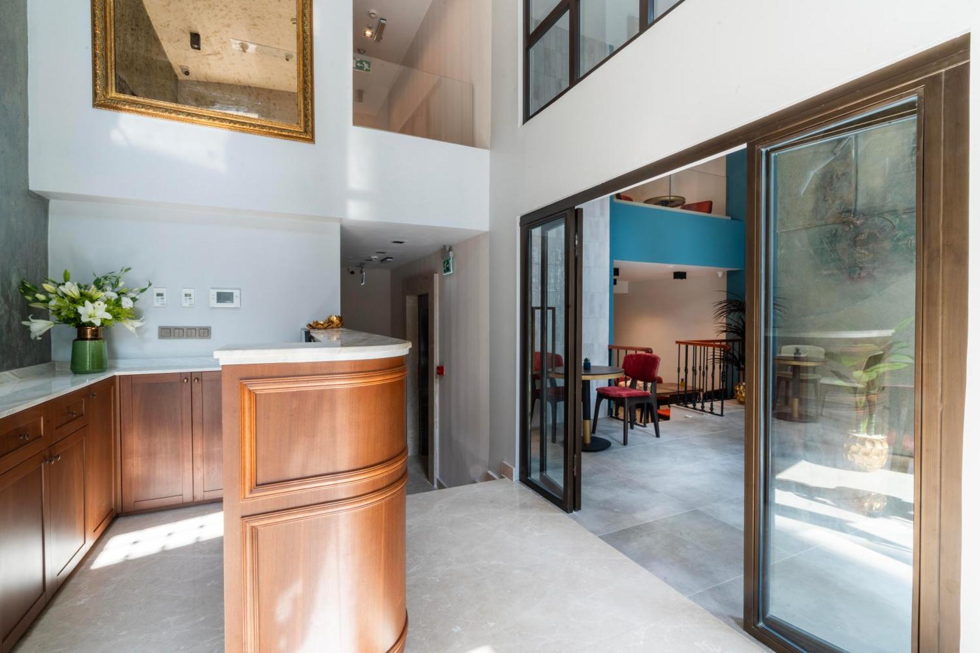 Smart And Simple Hotel Karakoy Istanbul Exterior photo